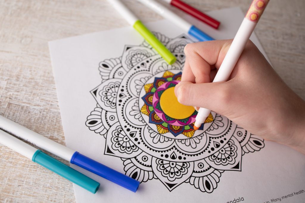 easy mandala colouring pages